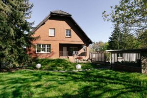 Blick aus dem Garten